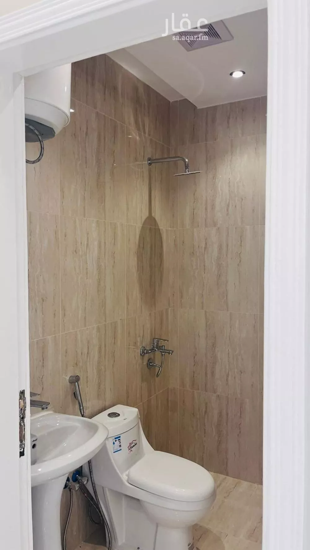 1 bedroom apartment in Al Malaz 4