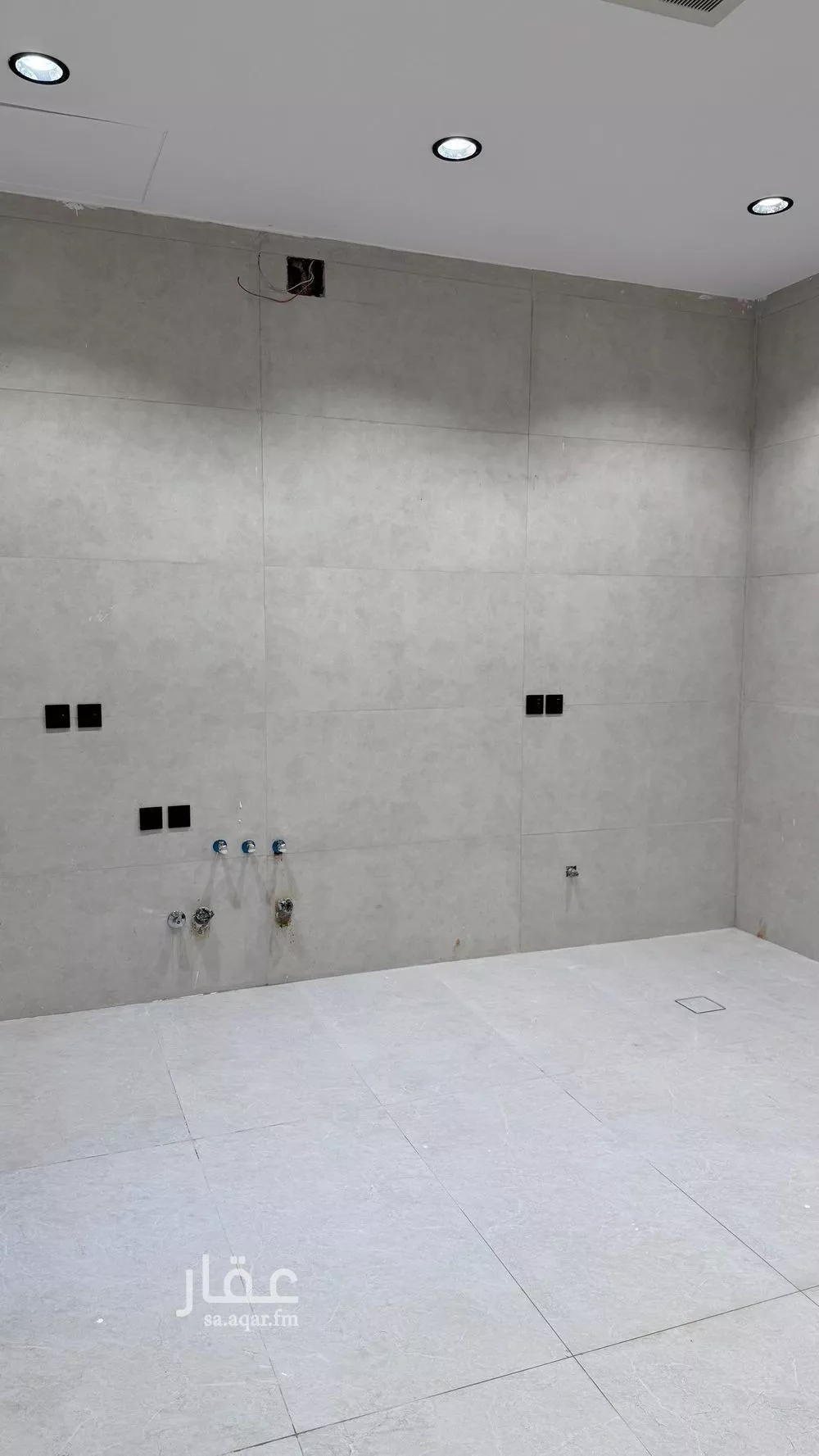 6 bedroom villa in Al Narjis 3