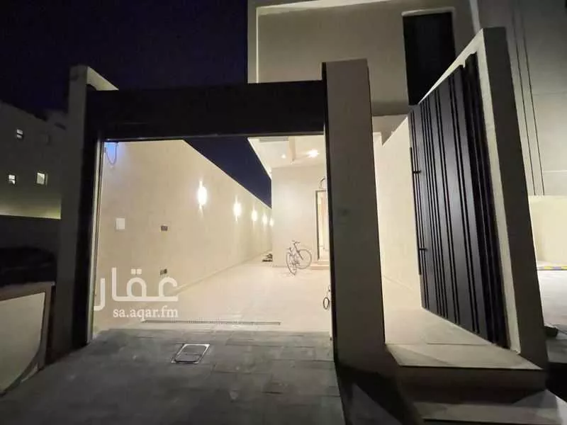 4 bedroom floor in Al Narjis 2