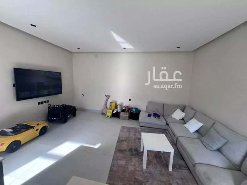4 bedroom villa in Al Narjis 3