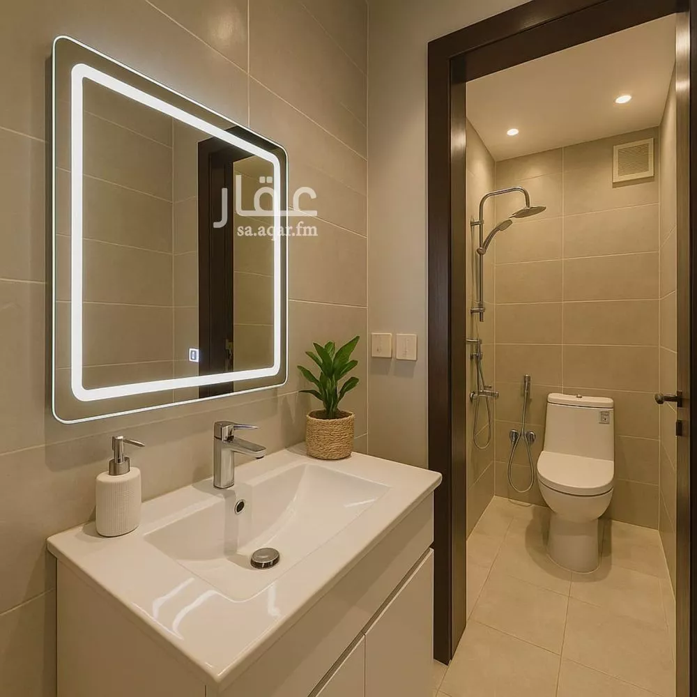5 bedroom apartment in Ar Rayan, Jeddah 5