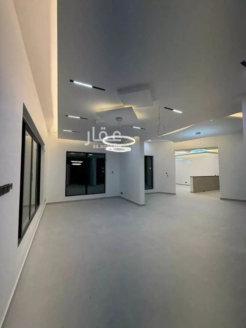 فيلا 6 غرف في العارض 5