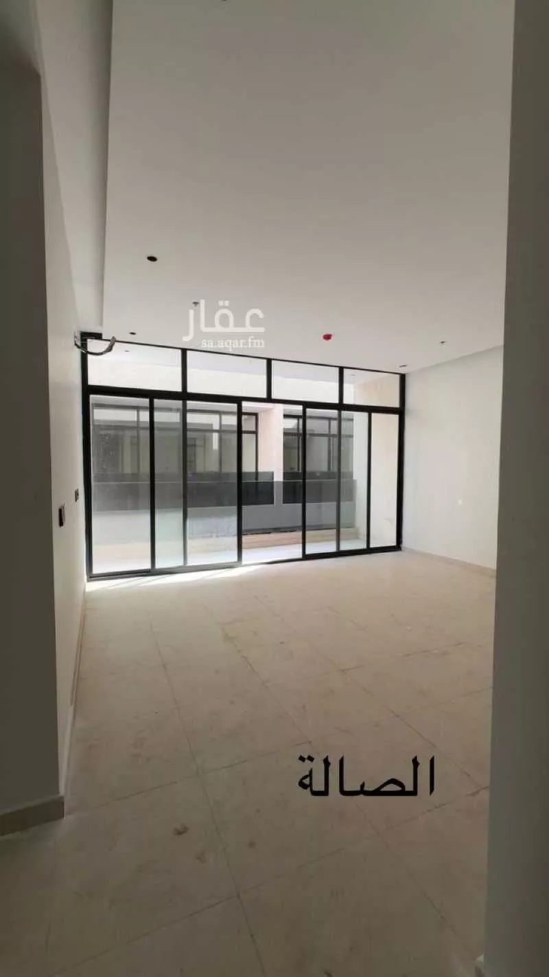 شقة 3 غرف في الرمال 4