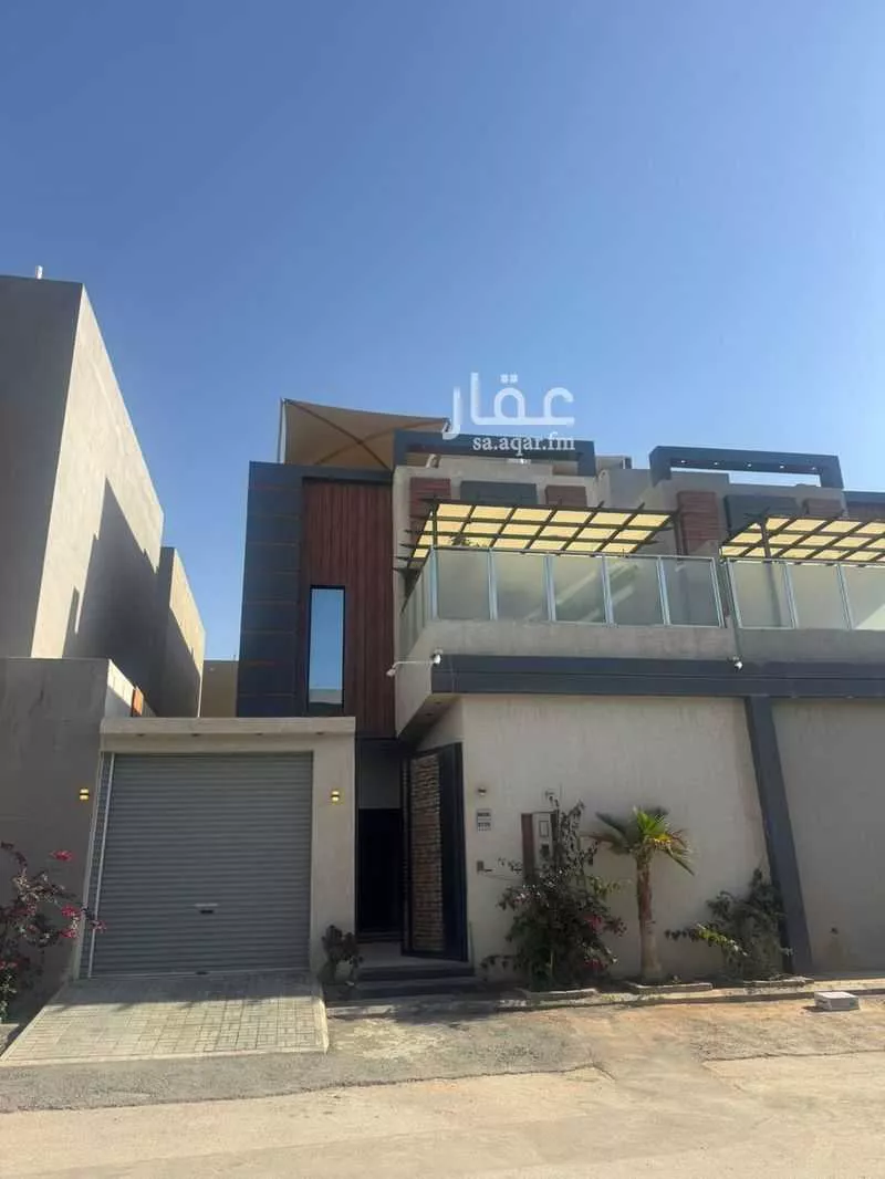 فيلا 8 غرف في الرمال 1