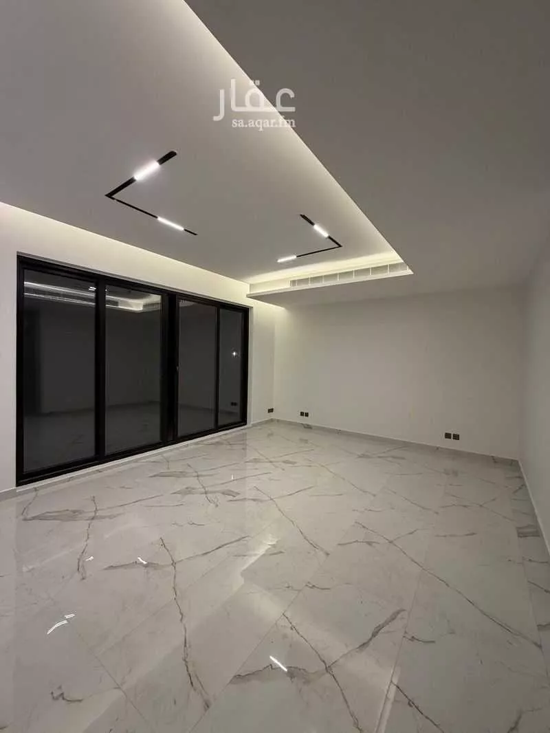 فيلا 6 غرف في العارض 2