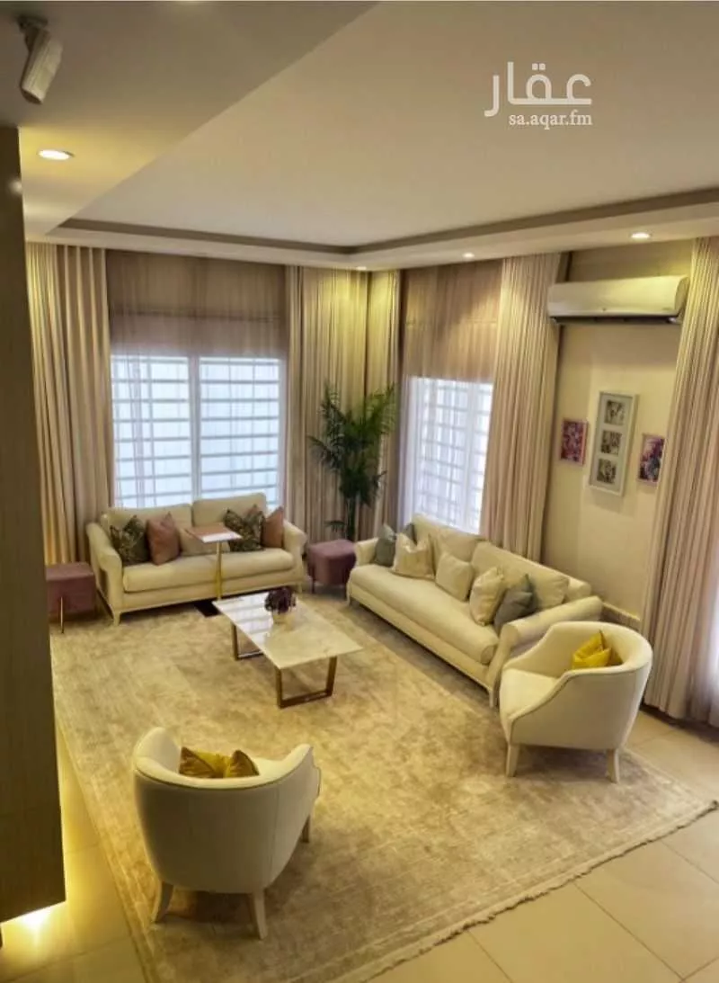 5 bedroom villa in Al Aridh 1