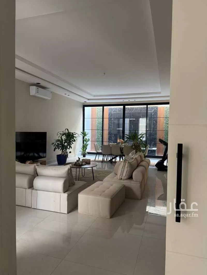 فيلا 8 غرف في الرمال 3