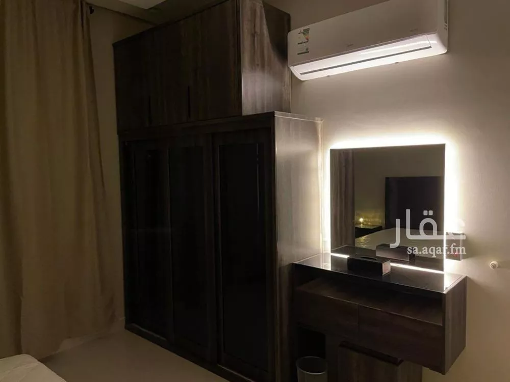 دور 5 غرف في المعذر الشمالي 4