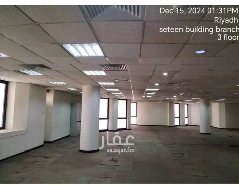 عمارة 1324 م² في الضباط 4