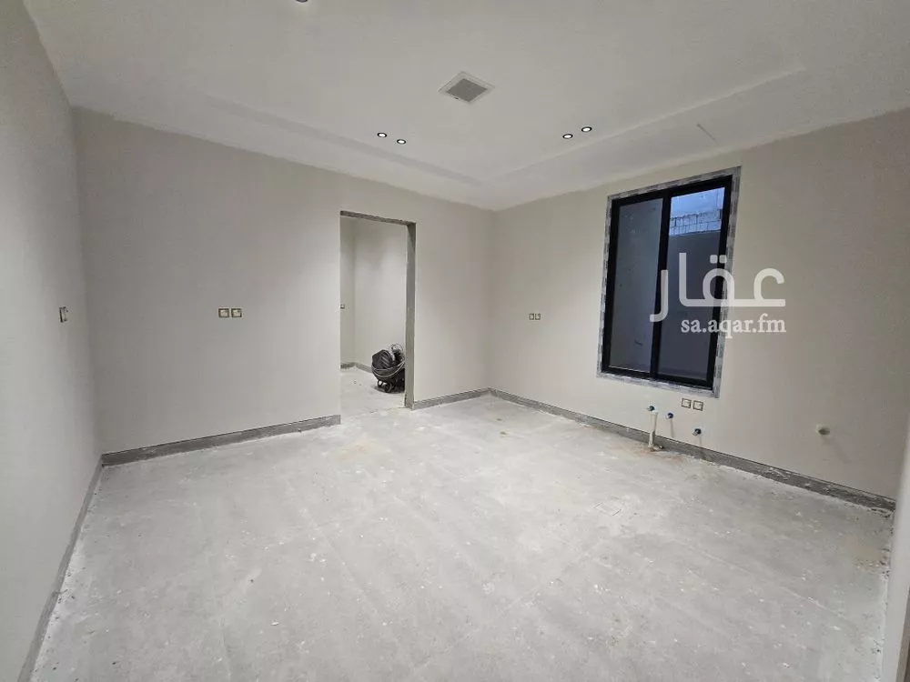 3 bedroom floor in Al Khaleej 5