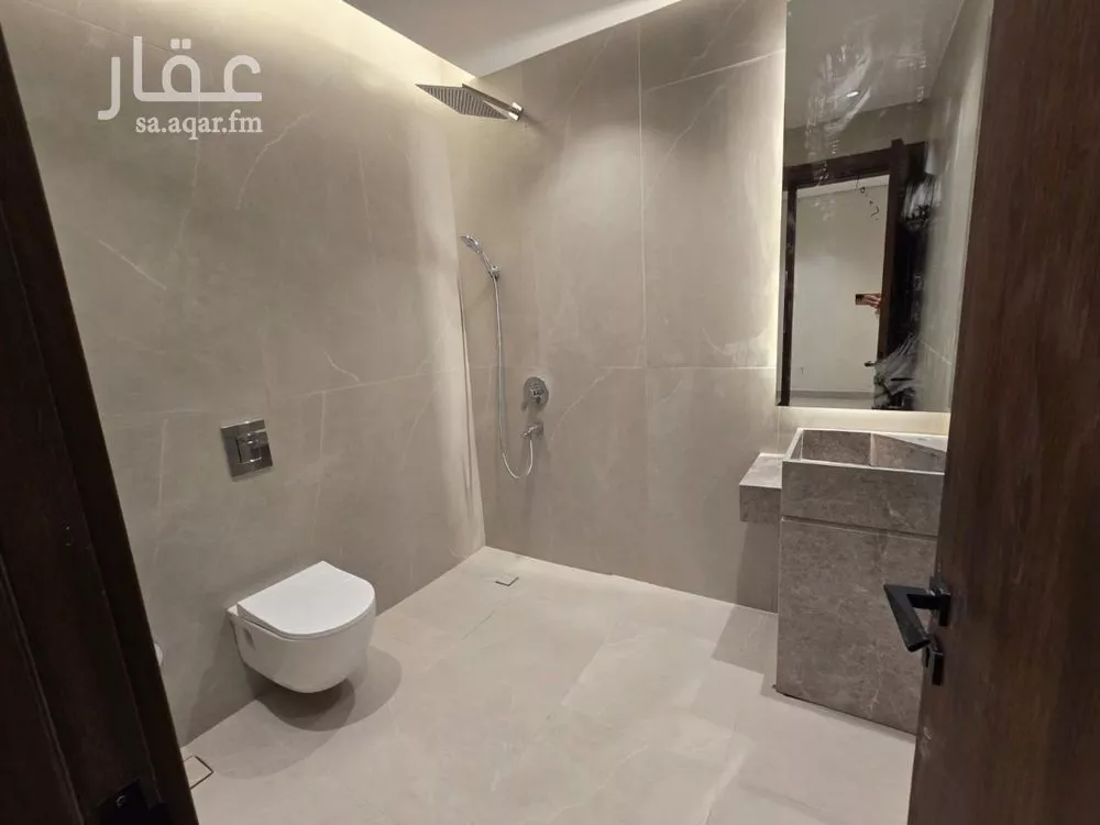 5 bedroom villa in Al Malqa, Riyadh 4
