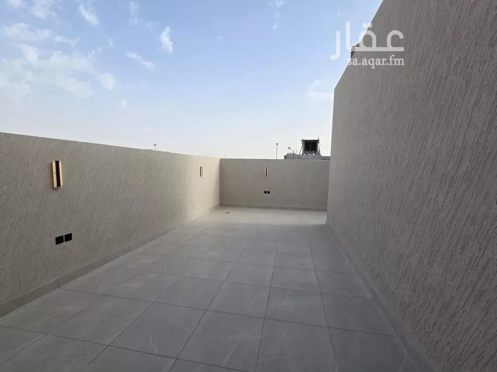 5 bedroom villa in Al Malqa, Riyadh 11