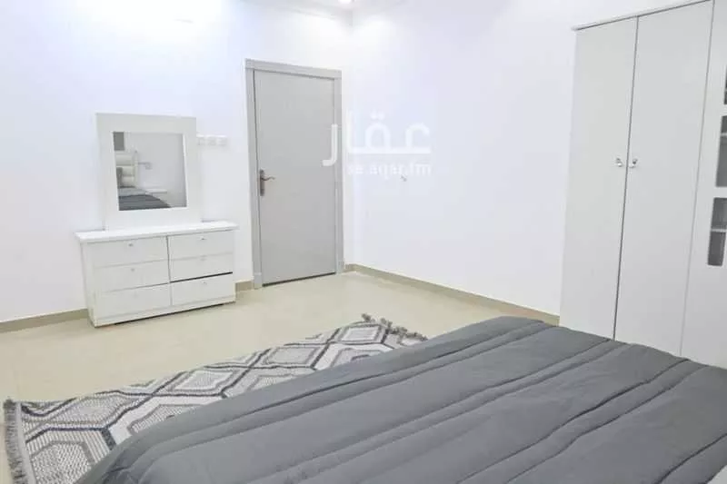 شقة 1 غرف في الملقا 5