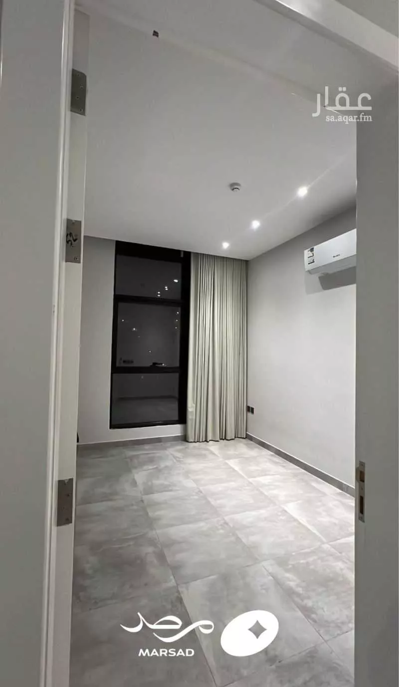 شقة 3 غرف في الملقا 4