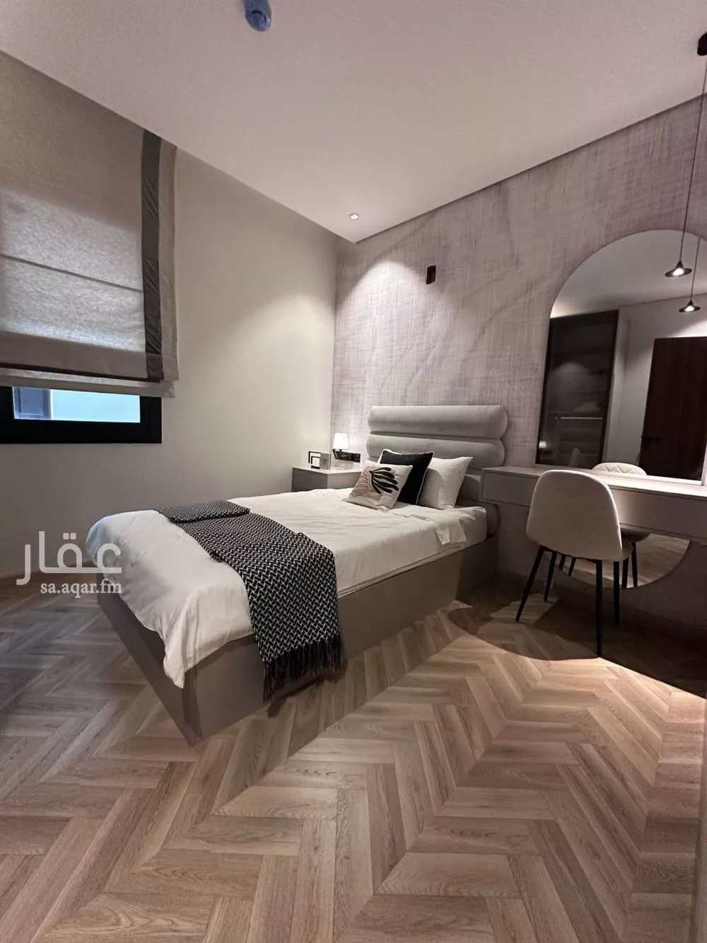 فيلا 6 غرف في العارض 5