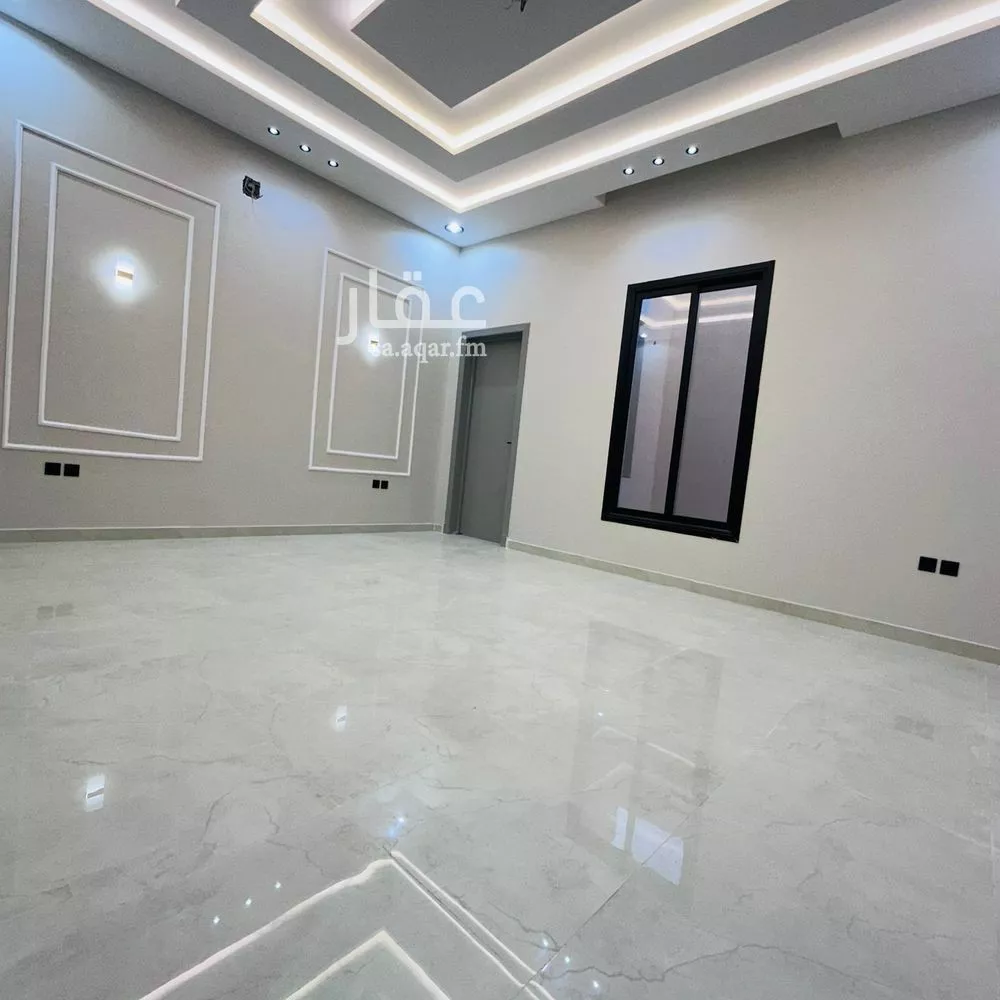 4 bedroom floor in Tuwaiq 2