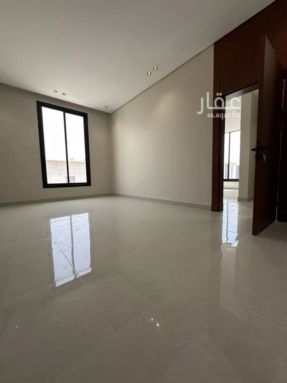 4 bedroom floor in King Faisal 4
