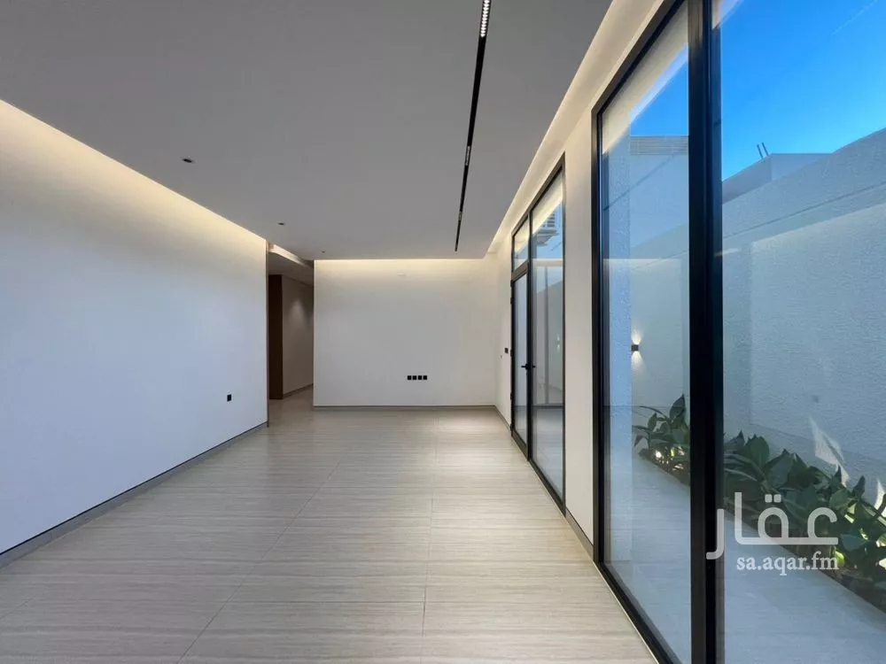 دور 5 غرف في العارض 3