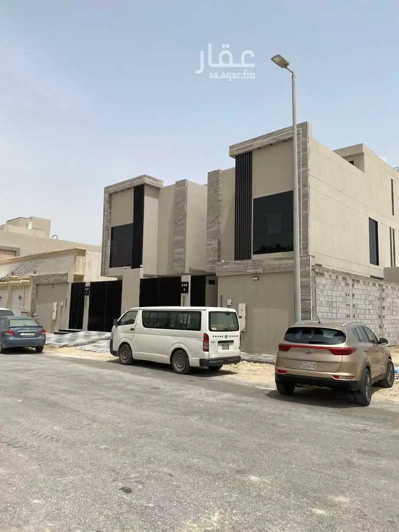 10 bedroom villa in Dahiat King Fahd 1