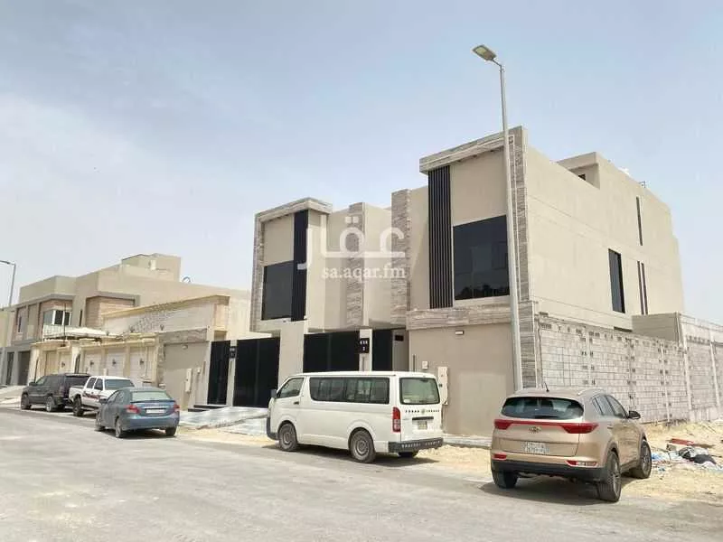 10 bedroom villa in Dahiat King Fahd 2