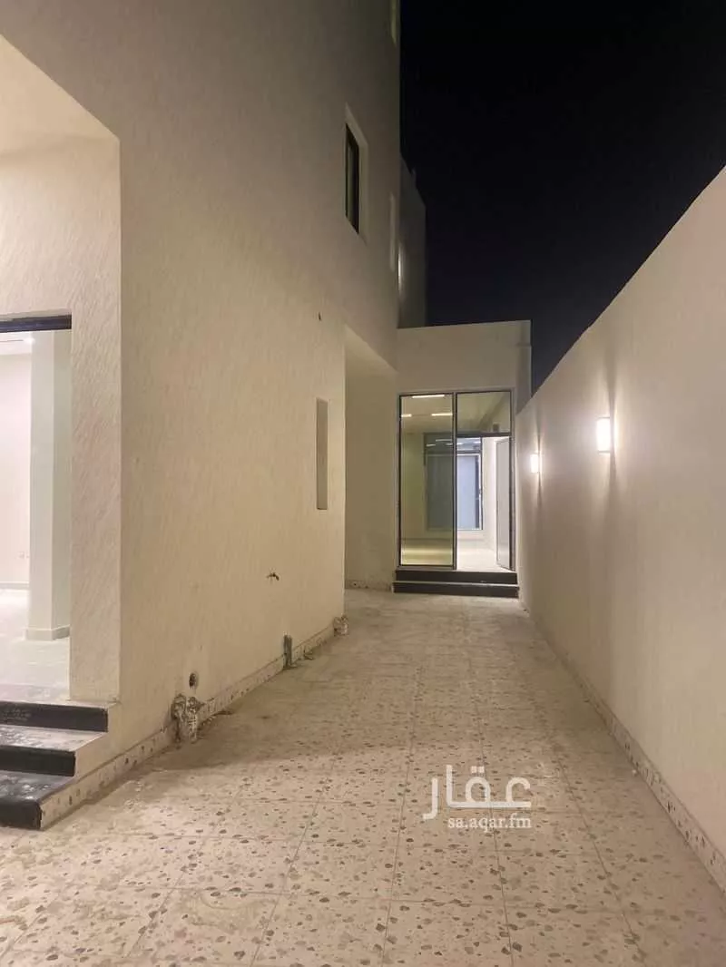 10 bedroom villa in Dahiat King Fahd, Eastern Province 4