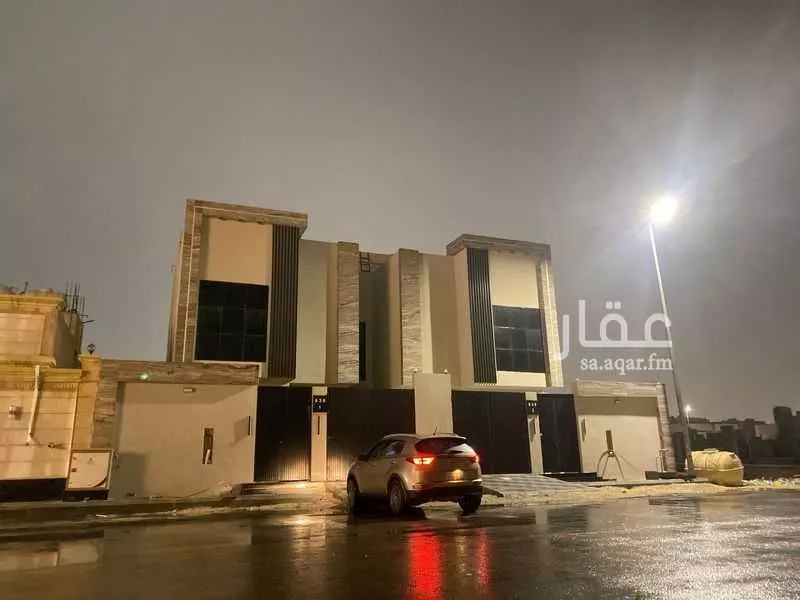 فيلا 10 غرف في ضاحية الملك فهد 2