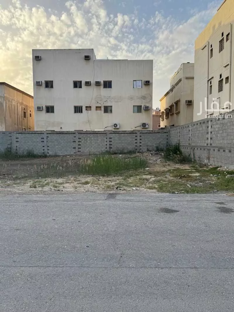 أرض 450 م² في النور 4