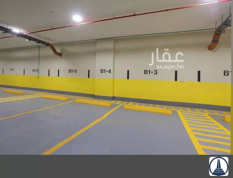 1 bedroom office in Al Ruwais, Jeddah 6