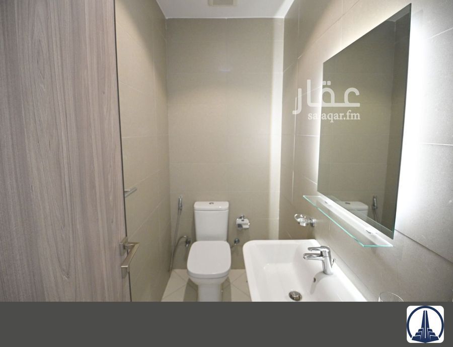 2 bedroom apartment in Al Hamra, Jeddah 13