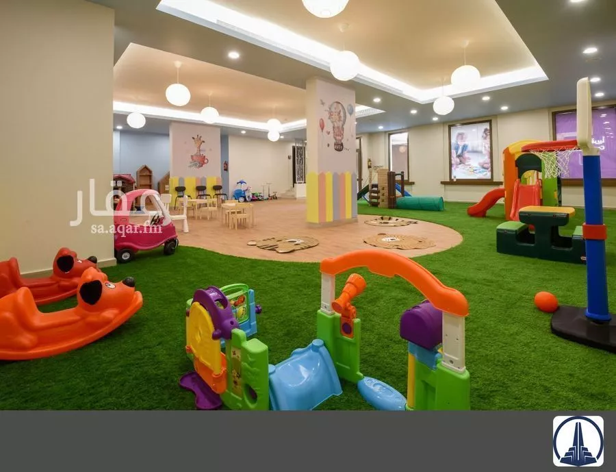 3 bedroom apartment in Al Shati, Jeddah 14