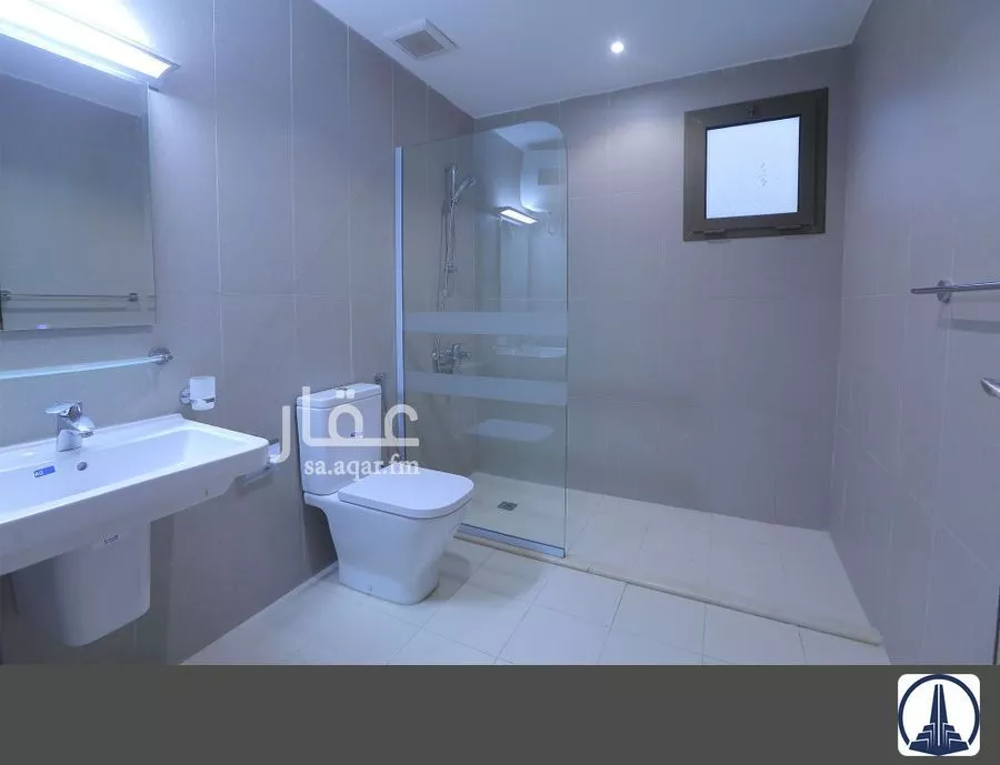 3 bedroom apartment in Al Shati, Jeddah 5