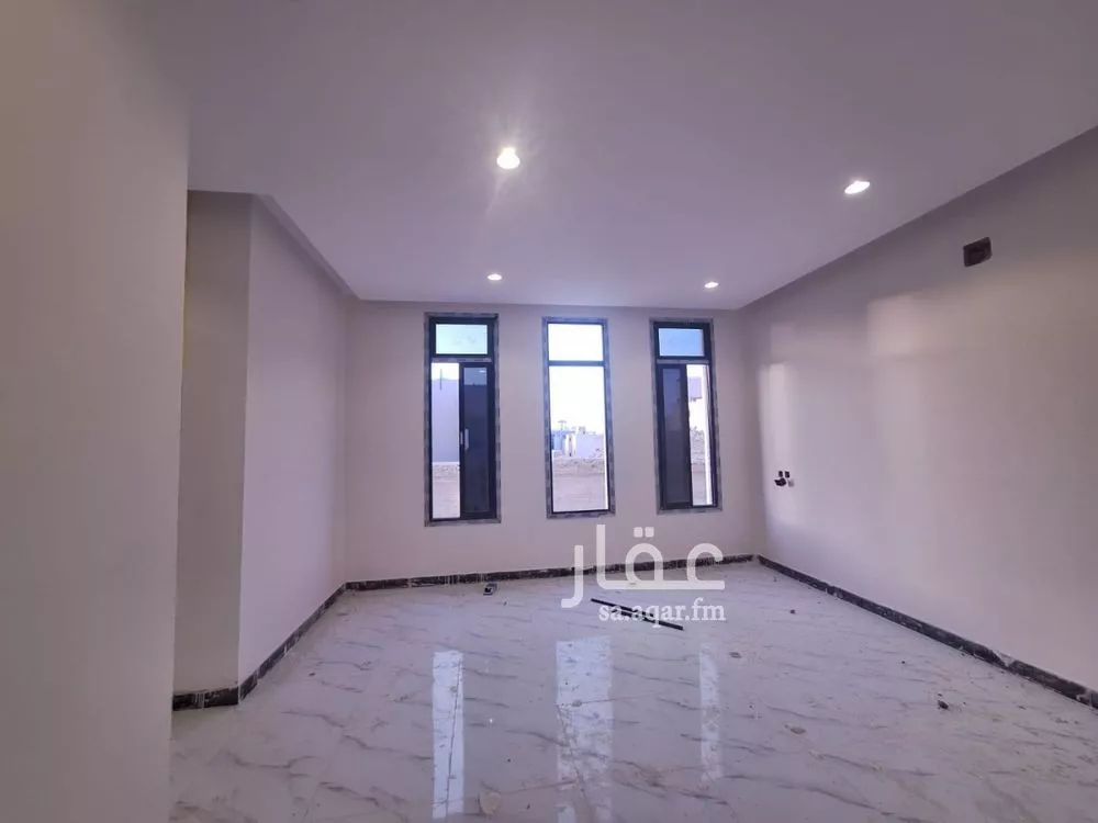 فيلا 5 غرف في ظهرة لبن 5