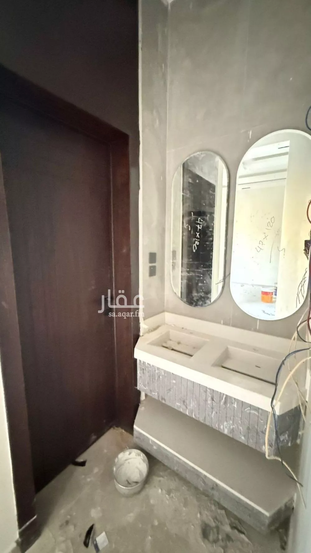 دوبلكس 6 غرف في العريجاء الغربية 4