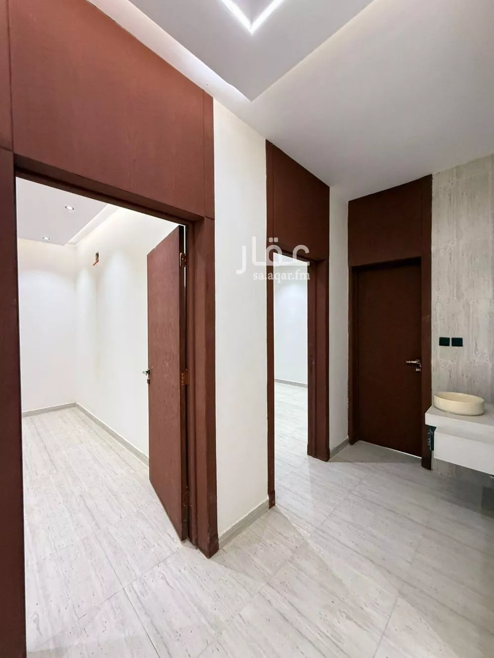 فيلا 5 غرف في طويق 3