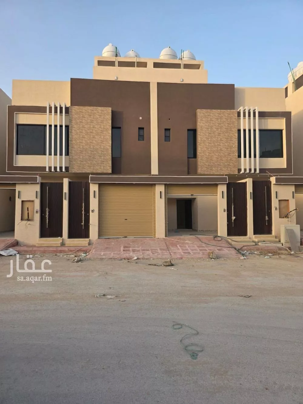 فيلا 5 غرف في بدر 1