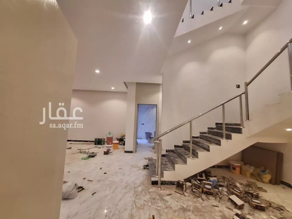 فيلا 5 غرف في ظهرة لبن 4