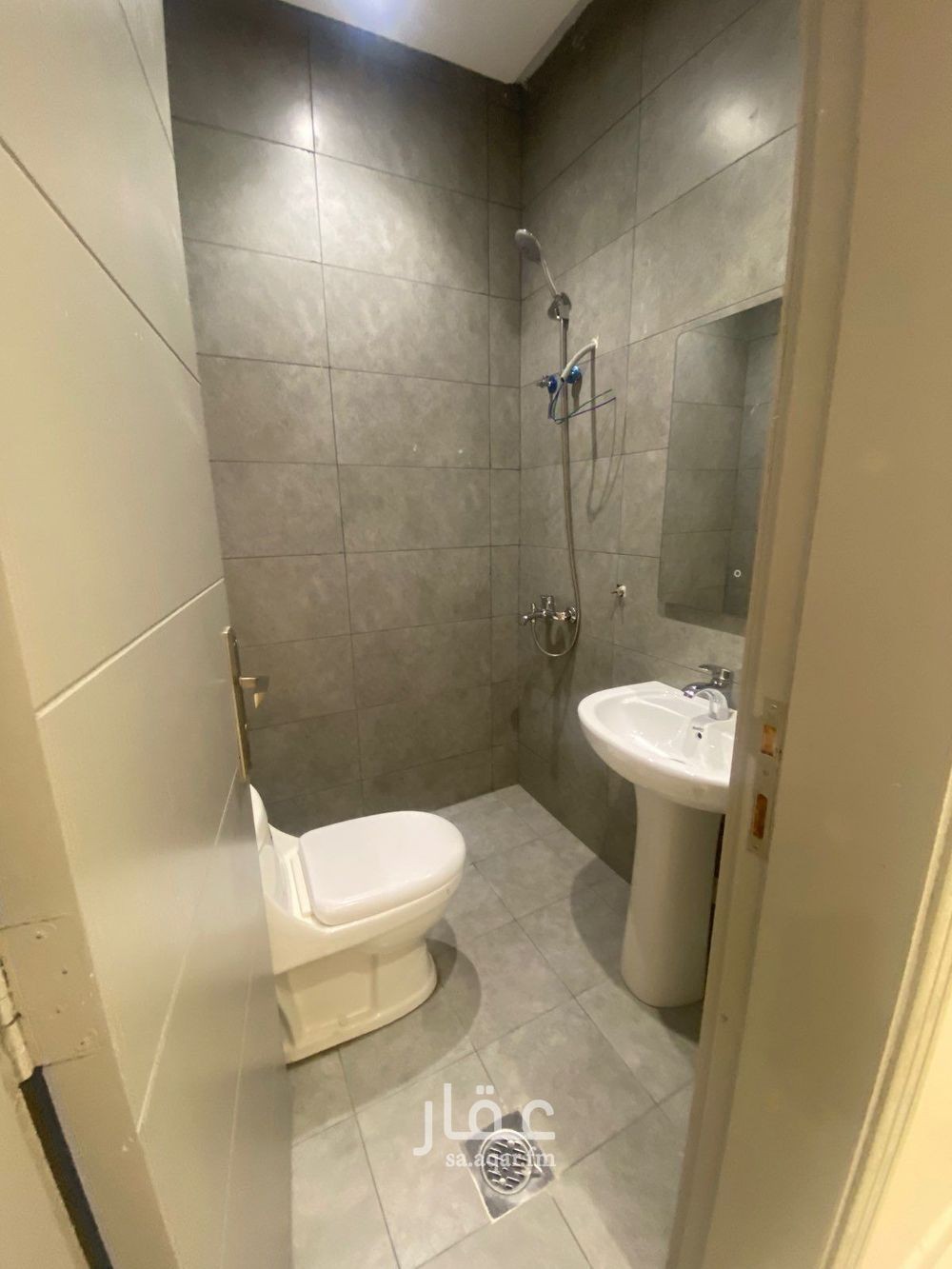 2 bedroom apartment in Bani Malik, Jeddah 5