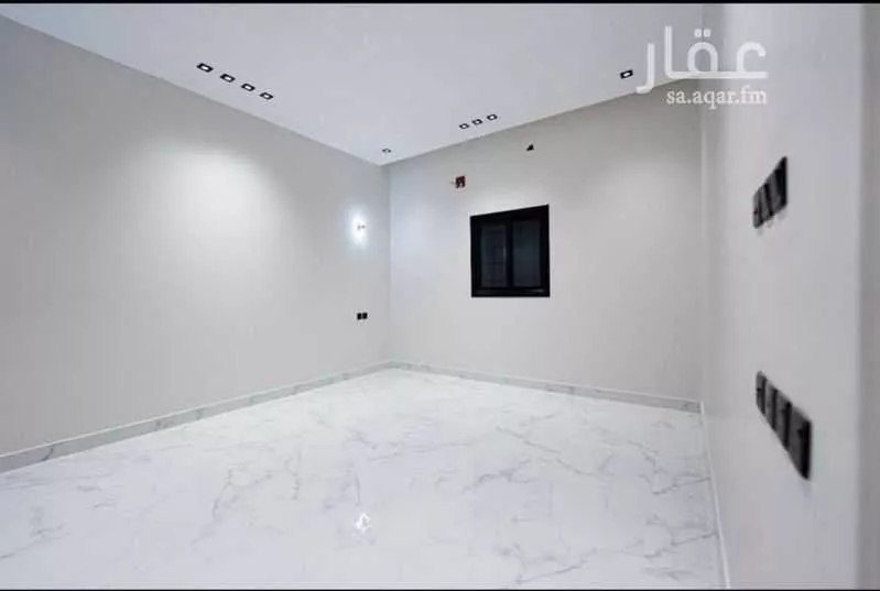 فيلا 6 غرف في الرمال 4