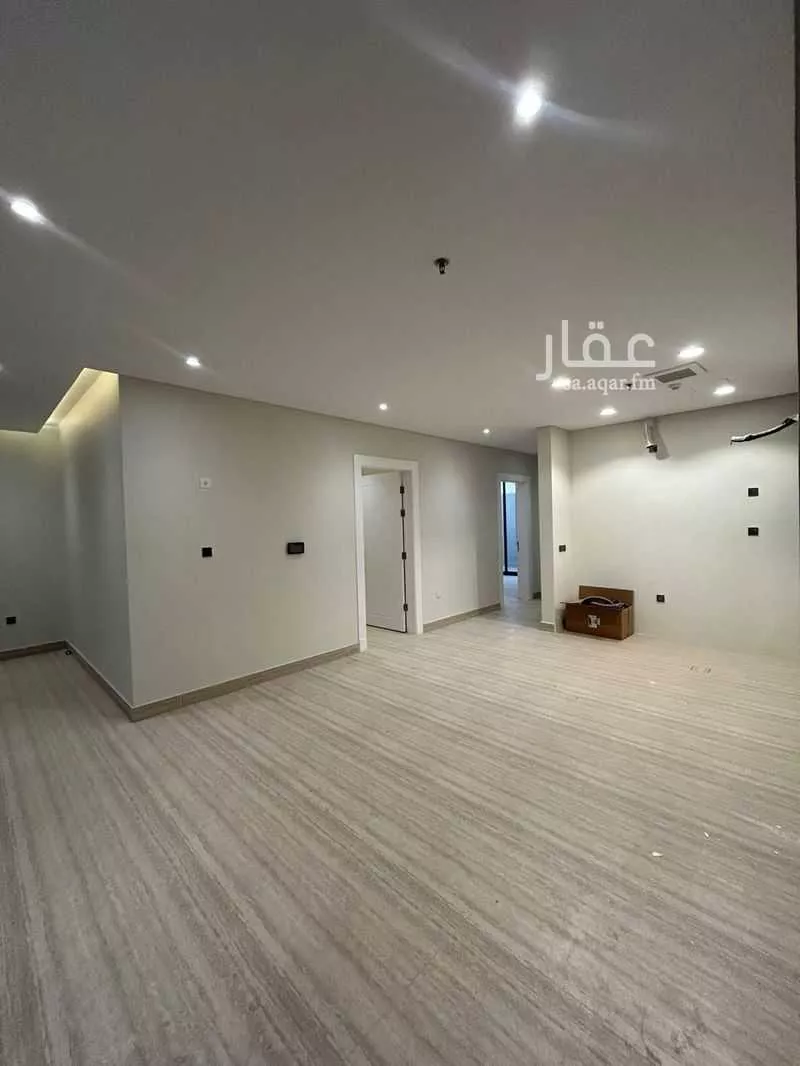 شقة 3 غرف في الرمال 3