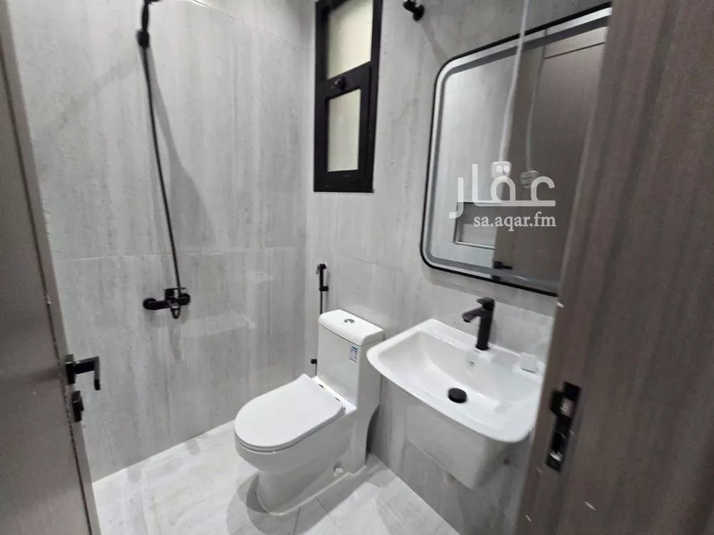 4 bedroom apartment in Dahiat King Fahd, Eastern Province 23