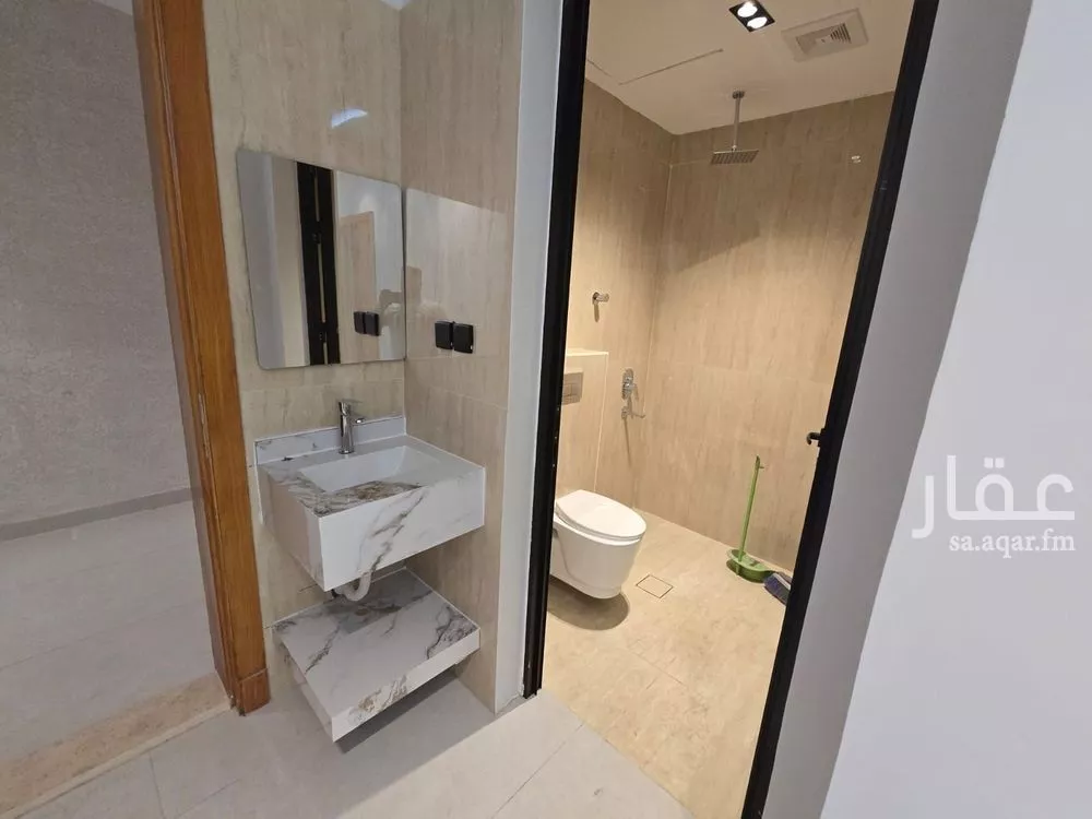 4 bedroom apartment in An Nur, Eastern Province 4