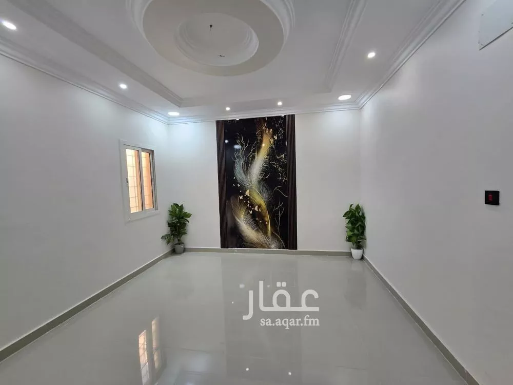 5 bedroom apartment in Dahiat King Fahd 3