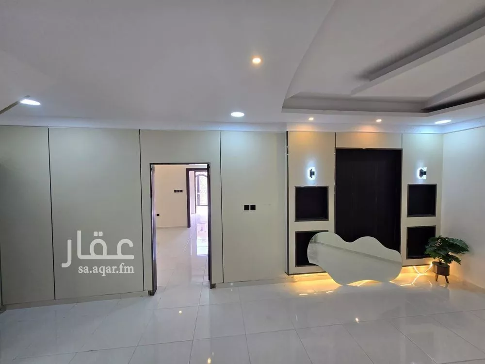 9 bedroom villa in Dahiat King Fahd, Eastern Province 18