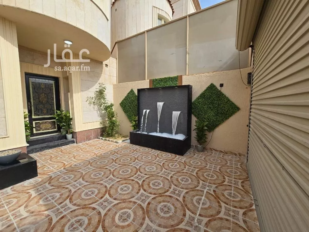 فيلا 8 غرف في ضاحية الملك فهد 2
