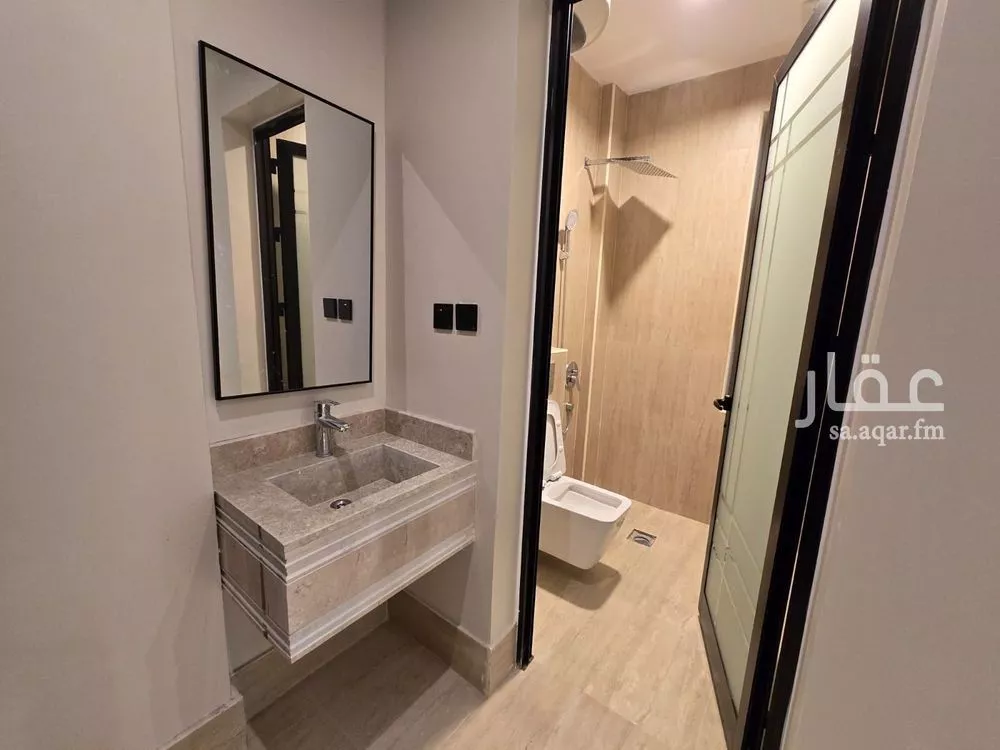 شقة 4 غرف في الشعلة، الدمام 10