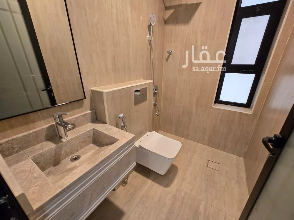 شقة 4 غرف في الشعلة، الدمام 22