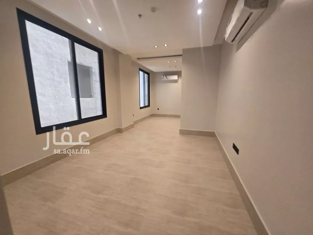 شقة 4 غرف في الشعلة 1