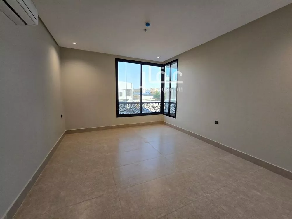 4 bedroom apartment in Taibah, Eastern Province 19