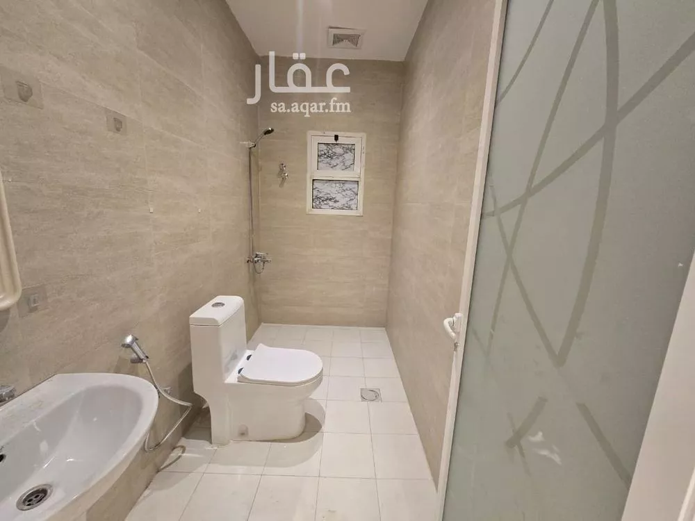 6 bedroom apartment in Al Fayha, Eastern Province 31