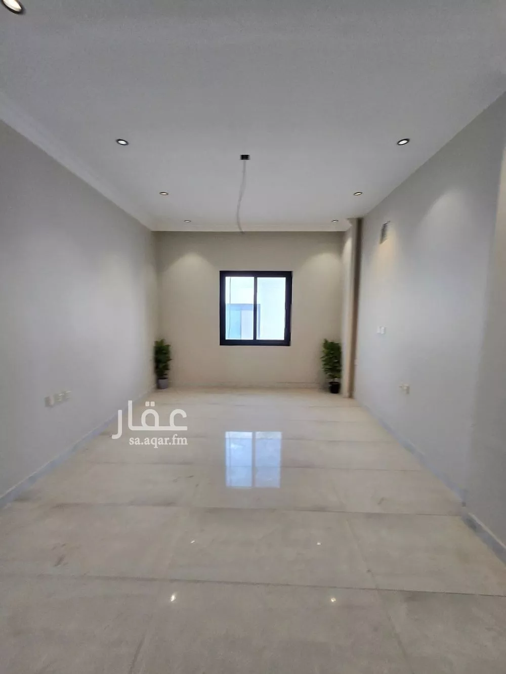 شقة 4 غرف في الحمرا 4